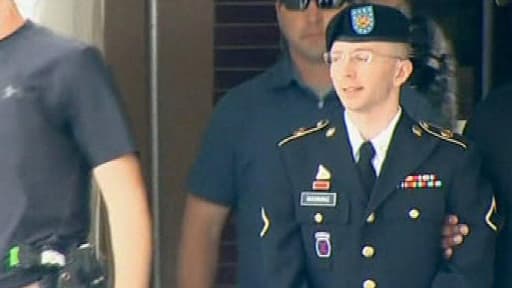 Vingt chefs d'accusations sont retenus contre Bradley Manning, la taupe de Wikileaks.