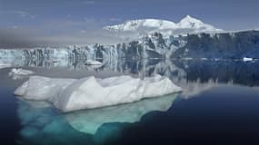Fonte des glaces, dans l'Antarctique.