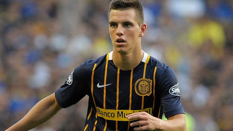 Giovanni Lo Celso a hâte de rejoindre le vestiaire du PSG en provenance de Rosario Central.