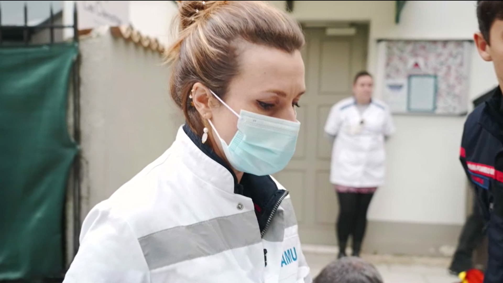 100 JOURS AVEC LES SECOURS