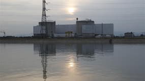 Le ministre du Travail Michel Sapin veut rassurer les syndicats qui craignent les conséquences sociales de la fermeture de Fessenheim (Haut-Rhin) en déclarant que le démantèlement de la centrale nucléaire représentait un "chantier considérable". /Photo pr