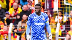 Lens-Torino : le capitaine lensois Brice Samba le 2 août 2023 
