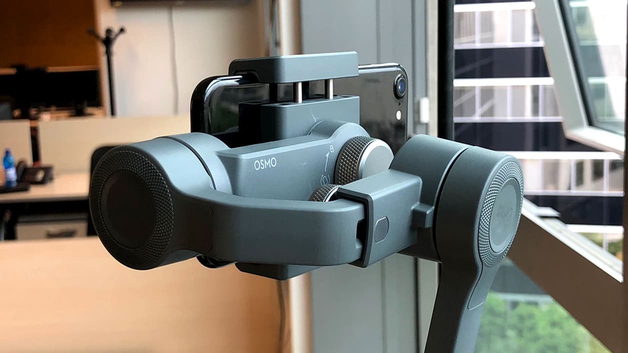 L'autonomie affichée de l'Osmo Mobile 2 est de 15 heures.