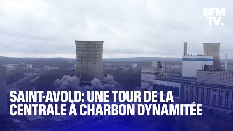 Moselle: la plus haute tour de la centrale électrique de Saint-Avold dynamitée