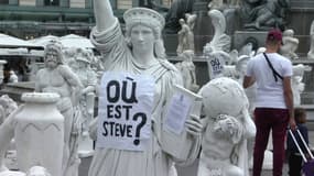 Des appels au rassemblement en hommage à Steve ont été lancés.