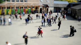 Des jeunes dans un établissement scolaire (illustration)