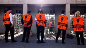 Des stewards avant la finale de la Ligue des champions, à Istanbul le 10 juin 2023