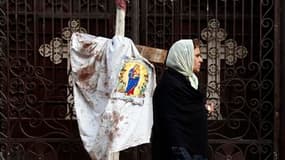 Après la tristesse et le recueillement dans un premier temps, plusieurs milliers de jeunes chrétiens d'Egypte ont laissé éclater leur colère ce week-end, après l'attentat contre une église copte d'Alexandrie qui a fait 21 victimes vendredi.