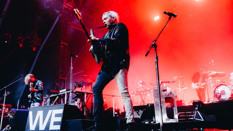 Le groupe Arcade Fire sur la scène du festival Coachella le 15 avril 2022.