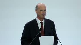 Le ministre de l'Économie, des Finances et de la Souveraineté industrielle et numérique Éric Lombard le 15 juillet 2025 à Paris lors de la présentation de la feuille de route budgétaire pour l'année 2026 en France.