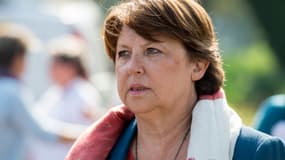 Dans une virulente tribune, Martine Aubry s'en prend à la politique du gouvernement.