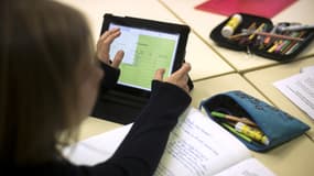 Les tablettes numériques pourraient investir toutes les écoles dès les prochaines rentrées.