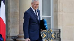 Le ministre de l'Economie Bruno La Maire à la sortie de l'Elysée, le 9 mars 2022 à Paris.