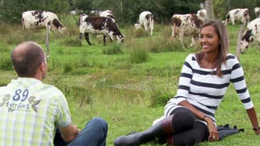 Karine Le Marchand, dans un épisode de l'émission "l'amour est dans le pré"