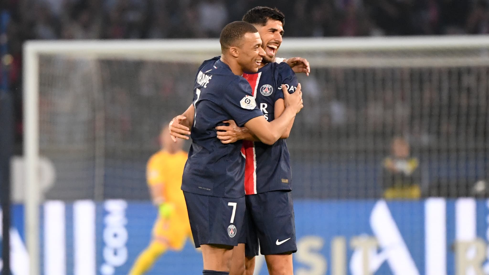 Kylian Mbappé et Marco Asensio avec le PSG, 12 mai 2024