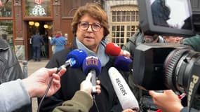 Martine Aubry, maire PS de Lille, s'exprime en direct après l'effondrement de deux immeubles à Lille ce samedi matin.