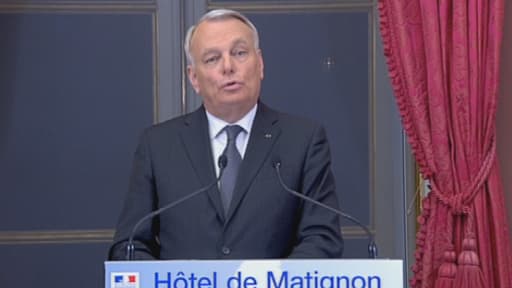 Jean-Marc Ayrault s'est exprimé tôt dans la soirée, depuis Matignon.