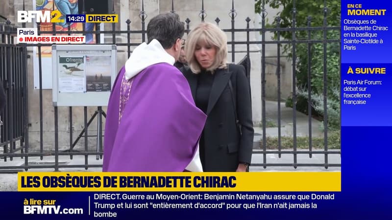 Brigitte Macron arrive aux obsèques de Bernadette Chirac