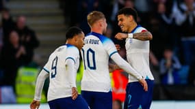 E. Smith Rowe avec C. Archer et M. Gibbs-White