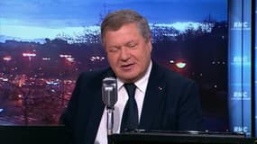 "Enfin ma famille me considère depuis que je suis l'avocat de Kardashian", s'amuse Jean Veil