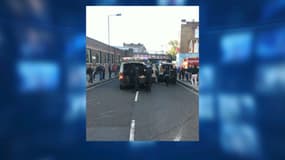 Incident à Londres: "J'ai vu des flammes qui s'engouffraient dans la rame", raconte une témoin