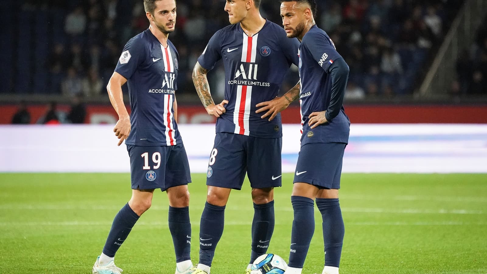Cavani, enfin le réveil avec le PSG au Stade de France ? - Paris