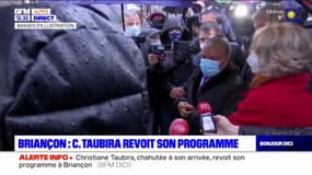 Briançon: Christiane Taubira chahutée à son arrivée, n'ira pas aux terrasses solidaires