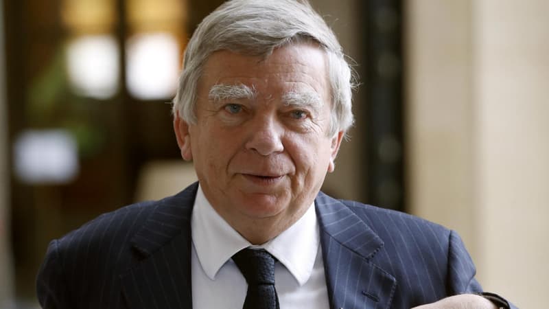 Le député Jean Glavany, le 27 mai 2014, dans les couloirs de l'Assemblée nationale.