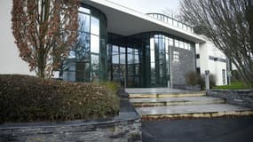 Le professeur en neurologie note l'absence de réaction de Biotrial dès l'apparition des premiers effets secondaires.