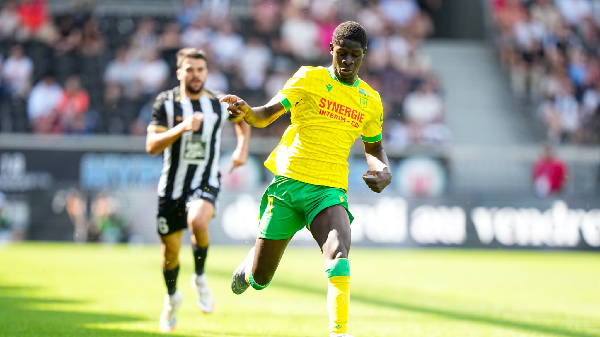 "ON AVAIT DIT DE NE PAS LE FAIRE JOUER": APRÈS LE PSG, NOUVEAU CLASH ENTRE NANTES ET L'ÉQUIPE DE FRANCE ESPOIRS