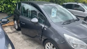 Dans la nuit du 29 au 30 juin 2023, un groupe d’une cinquantaine d’émeutiers ont pris pour cible la concession automobile de cet Essonnien.
