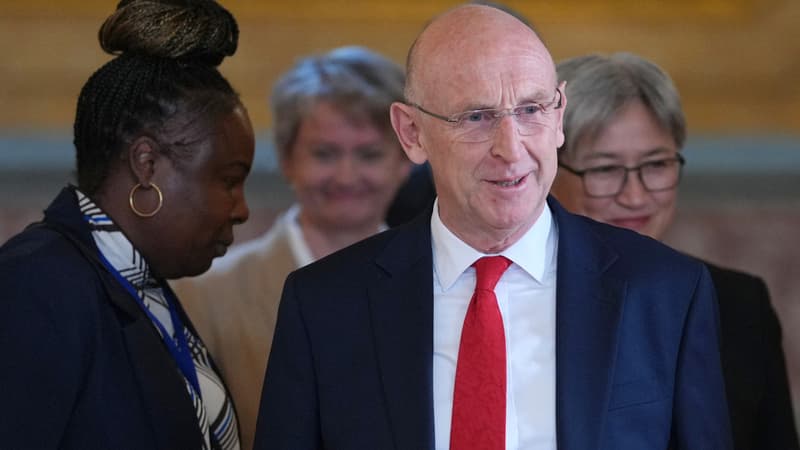 "Vous n'avez pas été en mesure de mobiliser les ressources pour défendre le pays": le ministre britannique de la Défense claque la porte du gouvernement