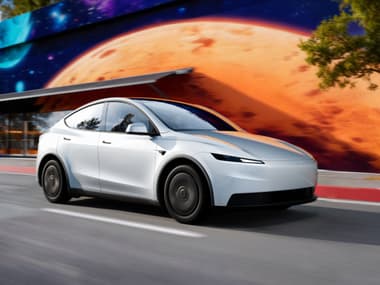 La version "Standard" du Tesla Model Y perd son bandeau lumineux à l'avant.
