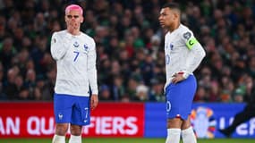 Antoine Griezmann et Kylian Mbappé, à Dublin le 27 mars 2023