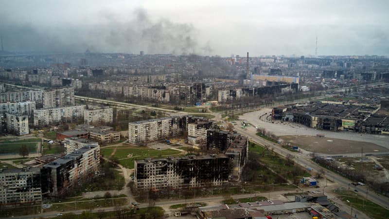 Guerre en Ukraine: pas de célébrations officielles prévues à Marioupol le 9 mai, dit le Kremlin