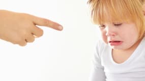« Hurler sur ses enfants, c’est illégal »
La Fondation pour l’enfance lance une campagne pour sensibiliser les parents.
