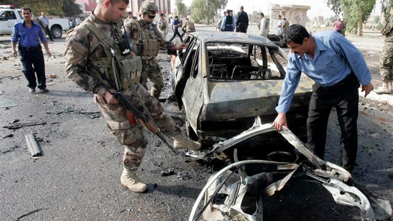 A Kirkouk, dans le nord de l'Irak, où deux voitures piégées ont explosé jeudi au passage de patrouilles de police, faisant quatre morts et 24 blessés. Une série d'attentats ont frappé jeudi matin Bagdad et plusieurs villes d'Irak, faisant au moins 24 mort