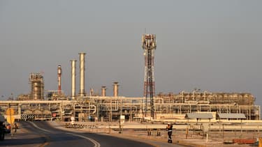 Le géant pétrolier annonce des pertes de 73,4% au deuxième trimestre.