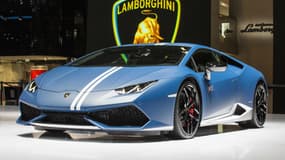 Une belle peinture, de jolies bandes verticales et puis... pas grand chose. Cette série limitée a le mérite d'exister mais le tarif proposé, 250.000 euros environ, semble exagéré. 