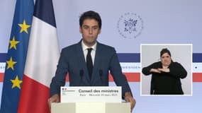 Gabriel Attal ce mercredi 10 mars 2021 face à la presse. 
