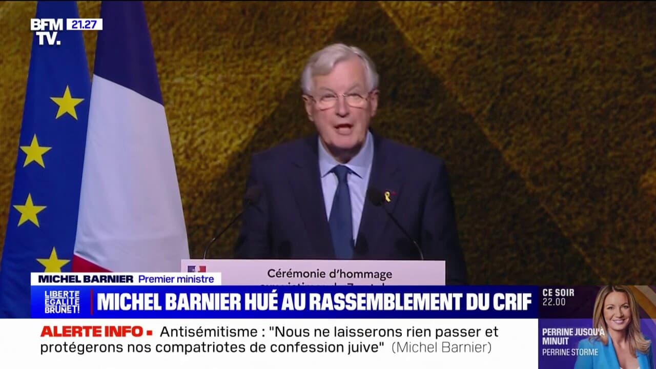 7-Octobre: Le président Emmanuel Macron hué lors du discours de Michel Barnier au rassemblement du Crif (1/1)