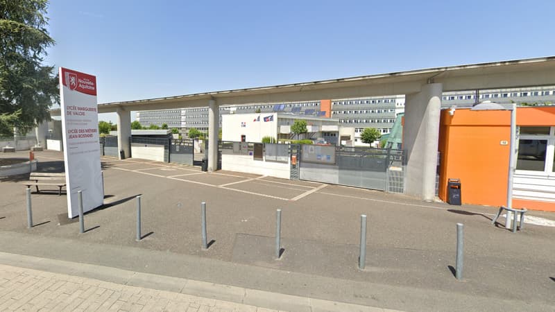 Le lycée Marguerite de Valois, à Angoulême en juin 2022, capture d'écran Google Maps.