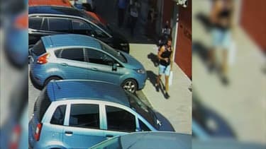 Simon Gautier lors de son arrivée à la gare de Policastro.