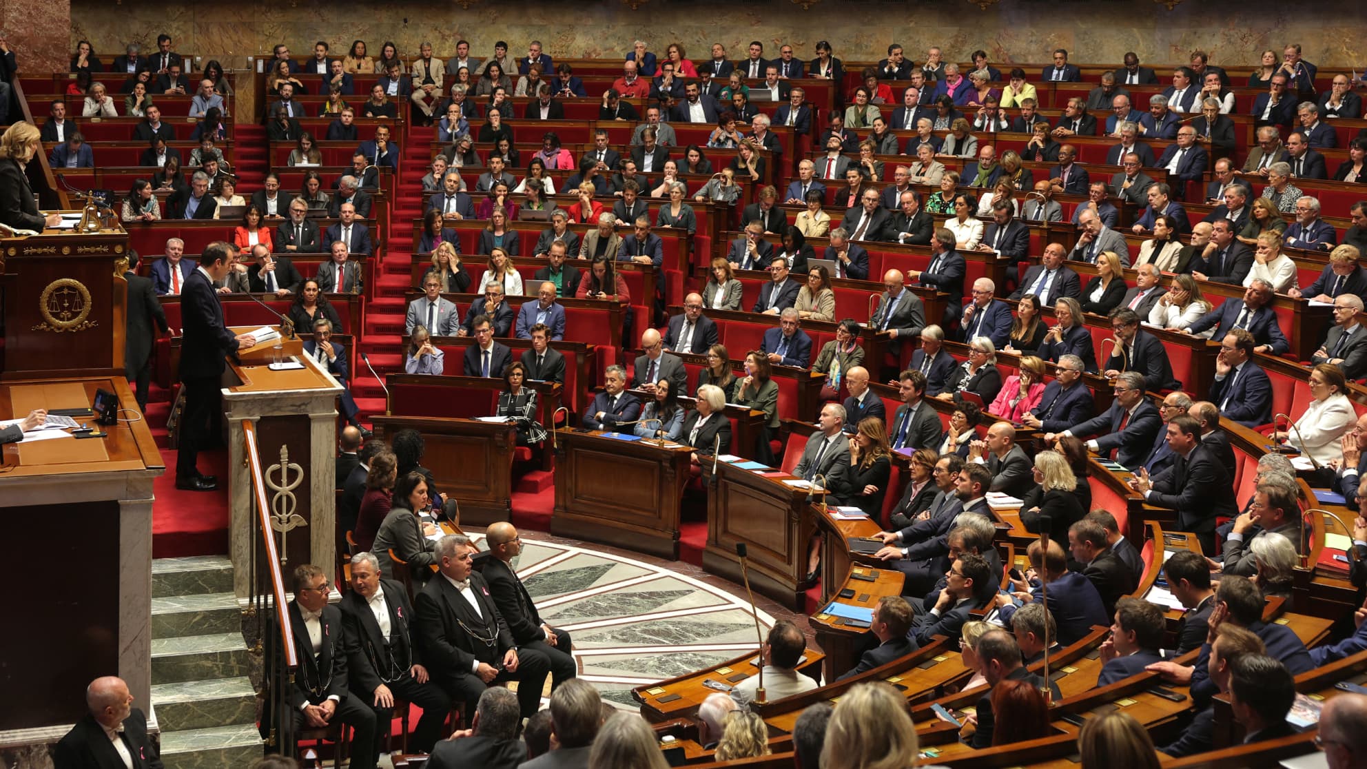 "Mesure très pénalisante": le projet de budget prévoit de geler les APL et de les supprimer pour les étudiants étrangers non boursiers