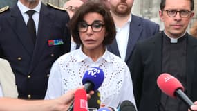 Rachida Dati, ministre de la Culture, en déplacement à Rouen après l'incendie de la cathédrale. 