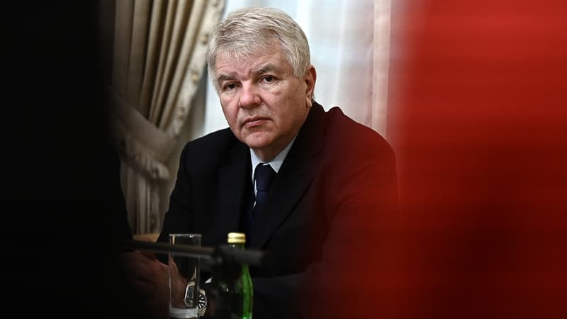 L'ambassadeur de Russie en France, Alexey Meshkov, en conférence de presse, à Paris, le 26 janvier 2022