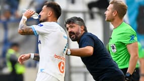 Gennaro Gattuso en discussion avec Jonathan Clauss pendant un match de l'OM, octobre 2023