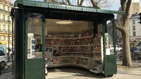 Un kiosque au nouveau design a été installé dans le 14e arrondissement de Paris.