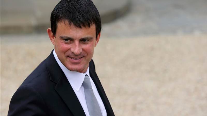 Le projet de loi défendu mercredi par le ministre de l'Intérieur Manuel Valls vise à punir plus facilement les séjours dans des camps d'entraînement "terroristes" à l'étranger même si les personnes n'ont commis aucun acte répréhensible en France. /Photo p