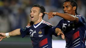 Malouda et Valbuena se réjouissent  de ce premier succès sous l'ère Laurent Blanc.